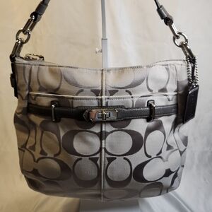 Coach Chelsea Ashlyn Hobo in Gray Signature Jacquard Canvas And Leather Trim